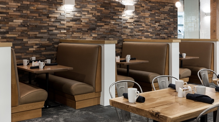 HGI Denver Restaurant 3