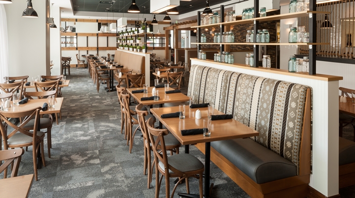 HGI Denver Restaurant 4